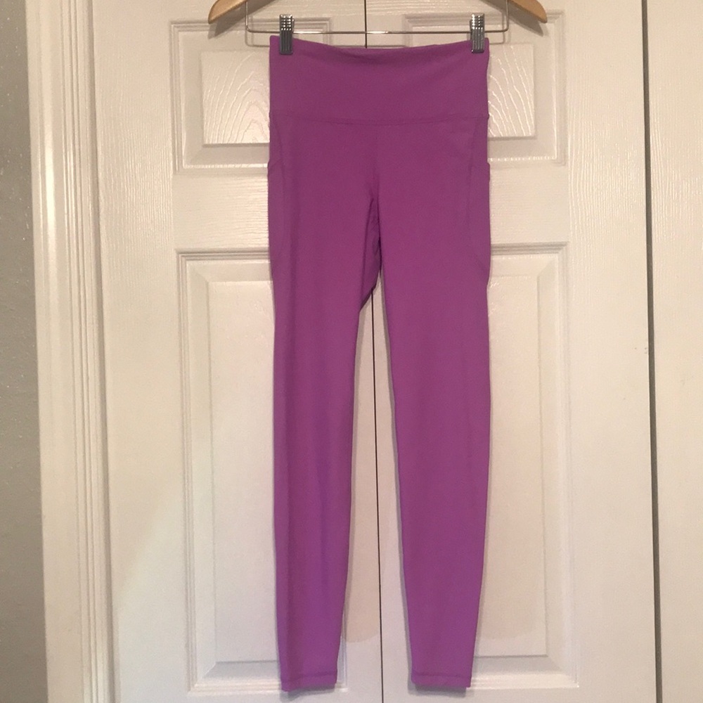 Old Navy High-Rise Go-Dry Pinkish/Purple Leggings